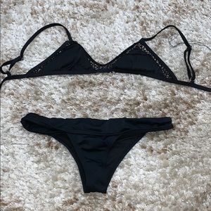 SWIMSPOT BLACK CHEEKY BIKINI